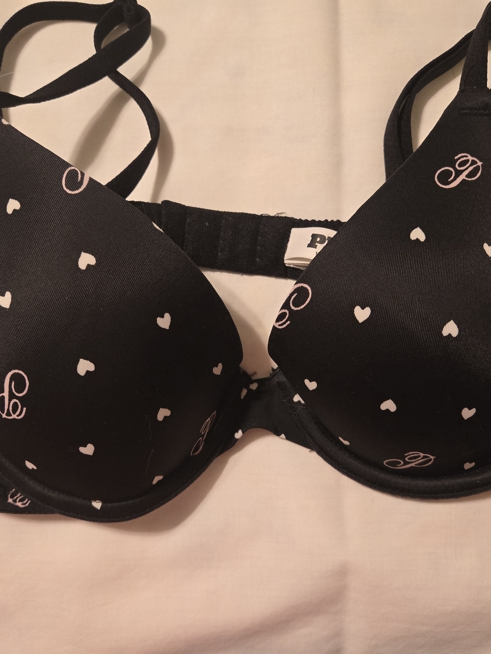 PINK Victoria's Secret Wear Everywhere Black Underwire Bra With Hearts Size 34B